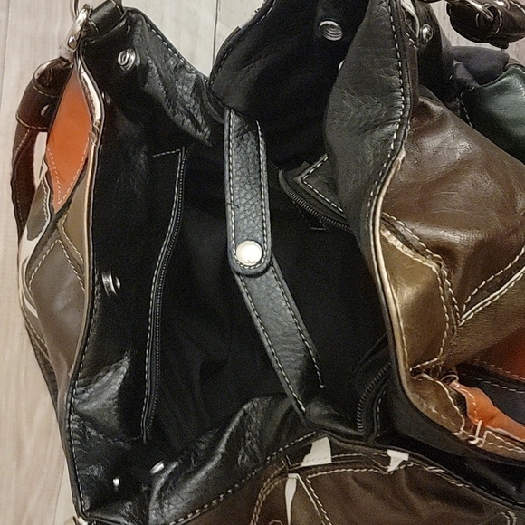 Bueno Patchwork Shoulder Bag - Picture 5 of 11